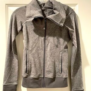 Gray size 2 lulu lemon jacket